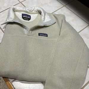 Patagonia Quarter Zip